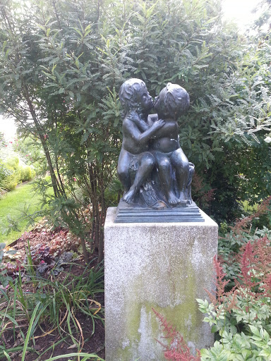 Garden of Quimper Statue