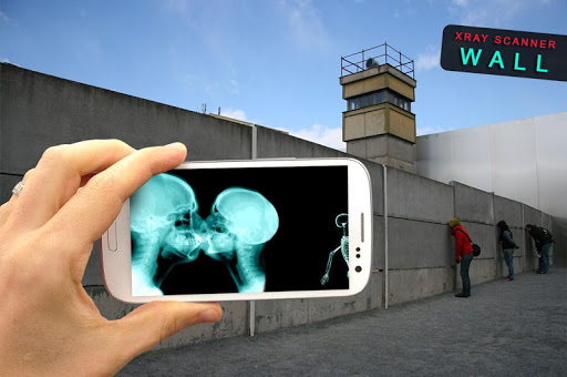 X ray Scanner Wall Prank