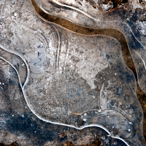 Ice Tatto by Gary Pope - Abstract Patterns