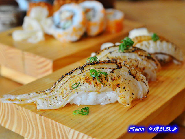 有樂町居食屋~科博館旁平價的日式串燒居酒屋，還有賣握壽司和丼飯喔!