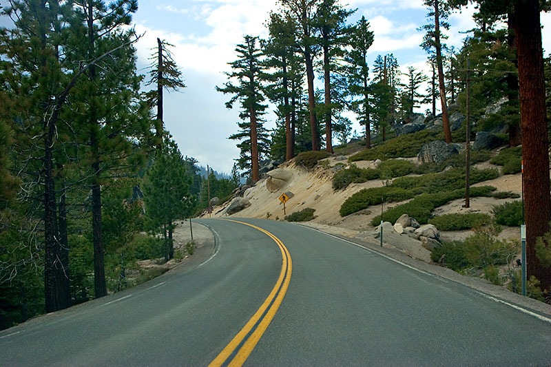 [tahoe drive[4].jpg]