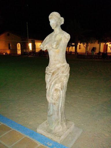 Las Palmas Statue