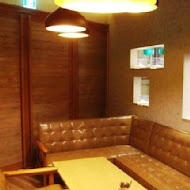 Uzna Omom 杏桃鬆餅屋