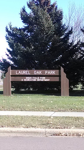 Laurel Oak Park
