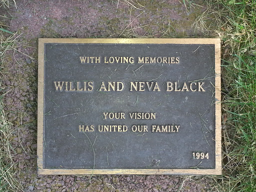 Willis and Neva Black Memorial Plaque