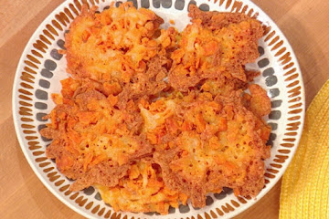 Spicy Cheese Crisps