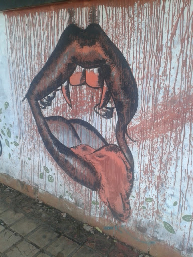 Graffiti Boca Con Sangre