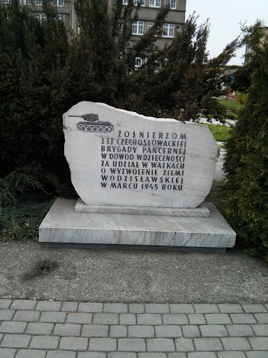 Tablica Pamiątkowa Ku Czci Żołnierzy I Czechosłowackiej Brygady Czołgowej 