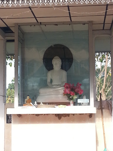 Buddha Statue Near Heenatikumbura Junction