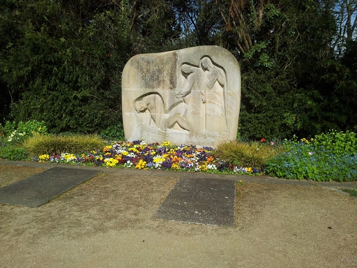 Denkmal Im Kurpark