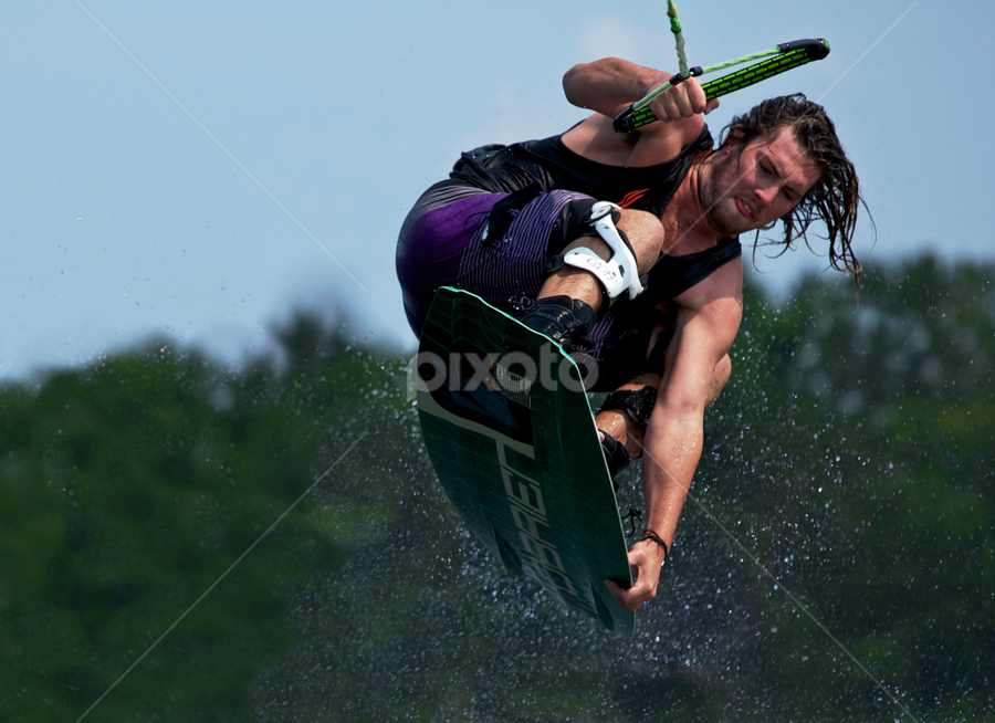 by Jeannette Thalmann-Bendeth - Sports & Fitness Watersports