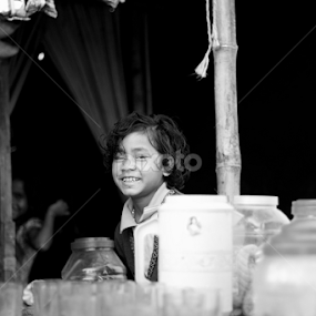 by Monoj Das - Black & White Street & Candid