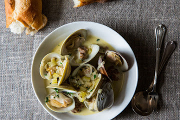 Drunken Clams with Sausage