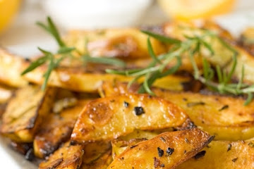Rosemary and Garlic Roasted Potatoes
