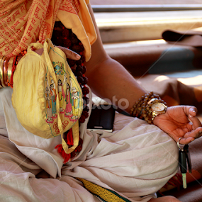 Perfect blend of spirituality and advancement... by Ramakant Sharda - People Street & Candids