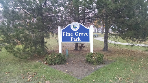 Pine Grove Park Sign