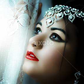 Jewels by Amie Moses - People Fashion