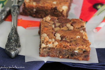 Malted Chocolate Chip Cookie Bars
