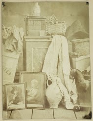 Stilleven met allerlei voorwerpen