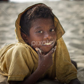 Aetas on Paradise by Eric Montalban - Babies & Children Child Portraits