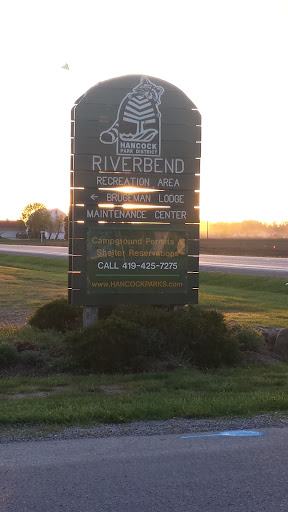 Riverbend Entrance Direction Sign