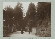 Wandelende mensen op straat.