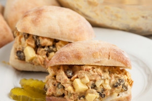 Curried Salmon Salad (Sandwiches)