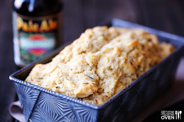 Whole Wheat Garlic Herb Beer Bread