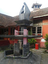 Wisma Kaliurang Statue