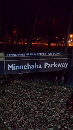Minnehaha Parkway Sign 