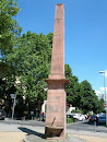 Obelisk Brueckhofstr