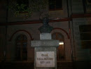 Mihail Kogalniceanu Statue