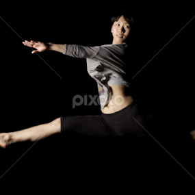 Dance Routine by David Veitch - People Musicians & Entertainers