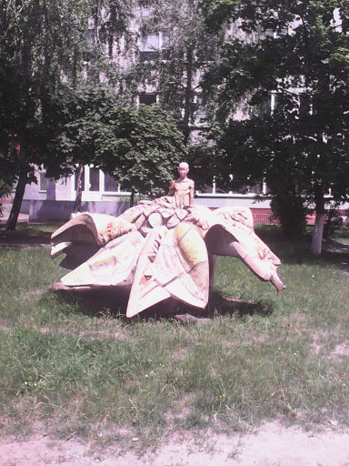 Статуя Времен СССР
