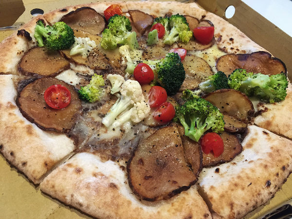 15th那不勒斯披薩屋 - 每月15號外帶pizza買大送小喲！