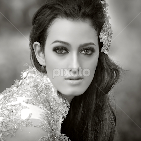 by Ririen Yunus (ryu031) - Black & White Portraits & People