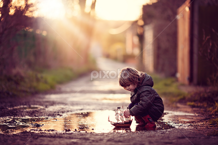 My Boat by Claire Conybeare - Chinchilla Photography - Babies & Children Toddlers