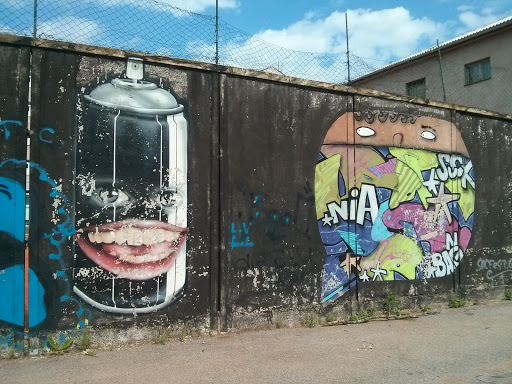 Vysmiaty Street Art