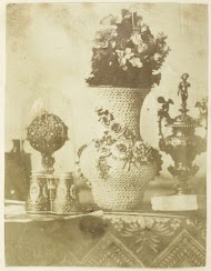 Stilleven met diverse attributen