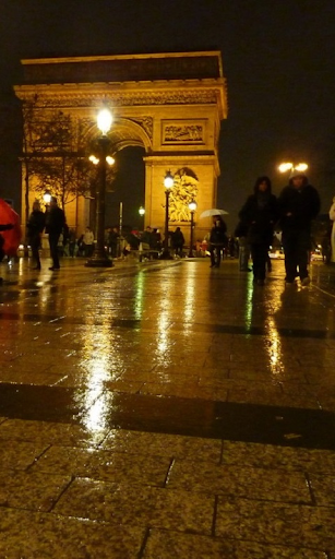 Rainy Paris HD LWP