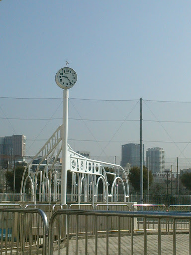 岡野公園クロックタワー