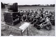 Kijken naar de voetbalwedstrijd Ajax - AC Milan