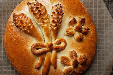 Christmas Eve Honey Bread