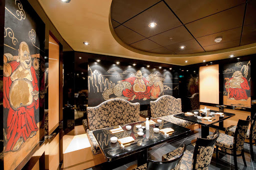 MSC-Magnifica-Oriental-Plaza-restaurant - At the specialty restaurant Oriental Plaza on MSC Magnifica, the menu features a wide range of Asian dishes, from the spicy hot of northern China to the sizzling sweeter fare of south China.