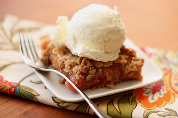 Apricot Rhubarb Strawberry Almond Crunch