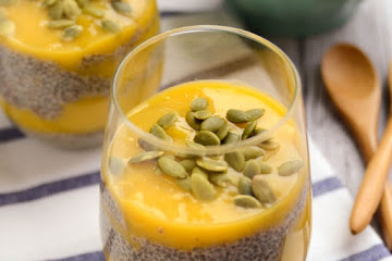 Simple and Sweet Mango Chia Pudding