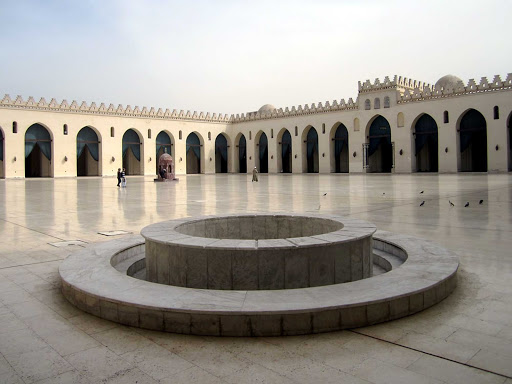 The Mosque of Al-Hakim in Cairo, Egypt, was erected in 1013 by an eccentric Fatumid ruler known as the "Little Lizard." 