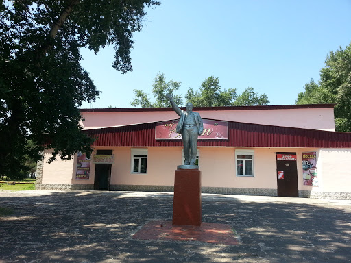 Памятник Ленину в Тамбовке